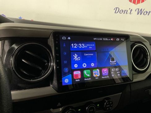 Used 2019 Toyota Tacoma SR w/ SR Convenience Package RWD image 21