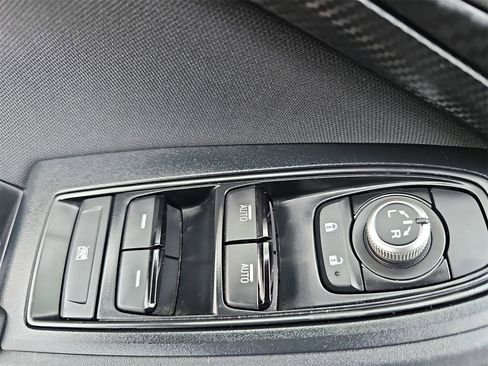 Certified 2023 Subaru Crosstrek 2.0i Premium image 28