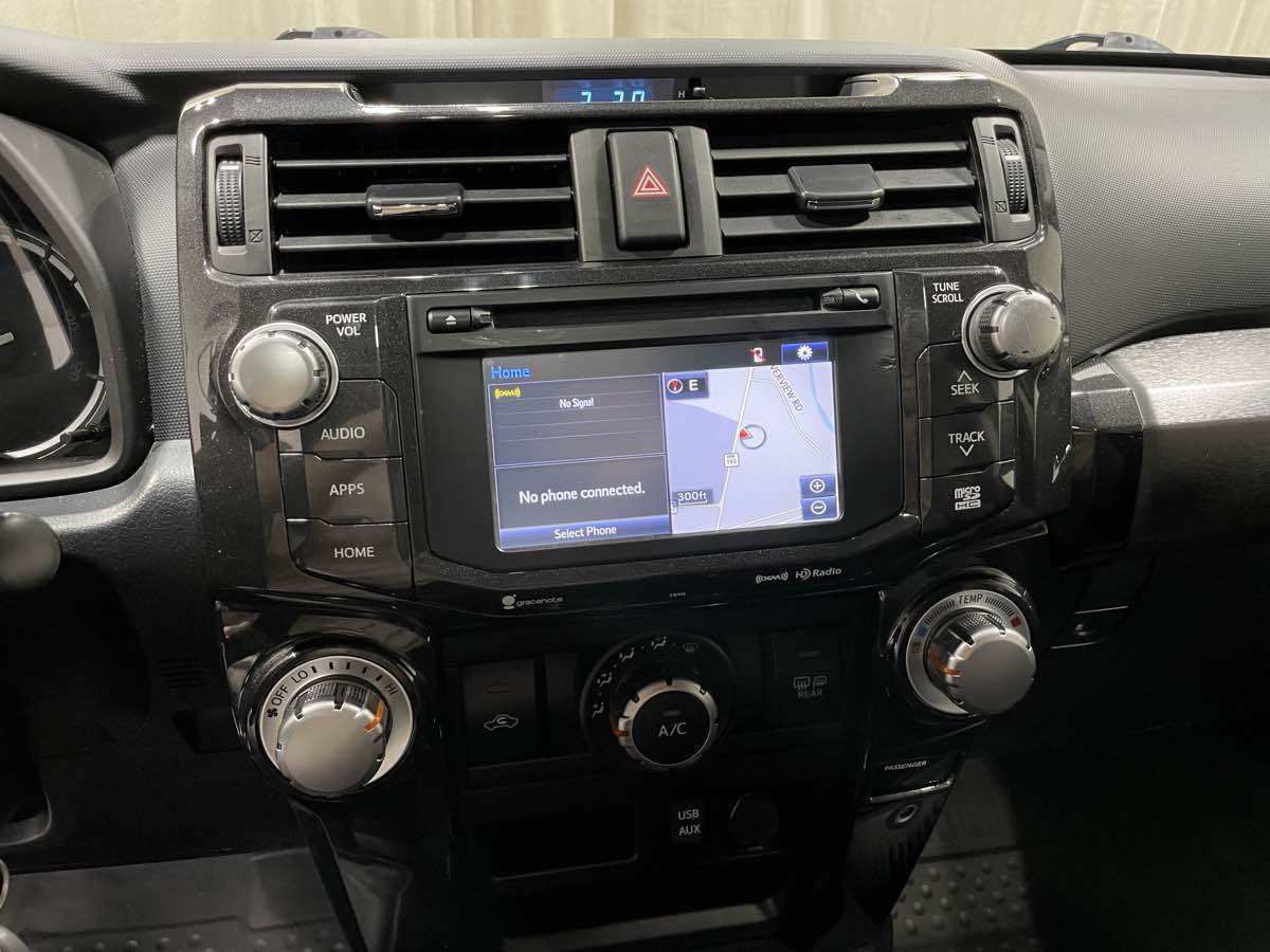 Used 2019 Toyota 4Runner TRD Off-Road Premium AWD/4WD image 12