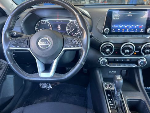 Used 2022 Nissan Sentra SV FWD image 15