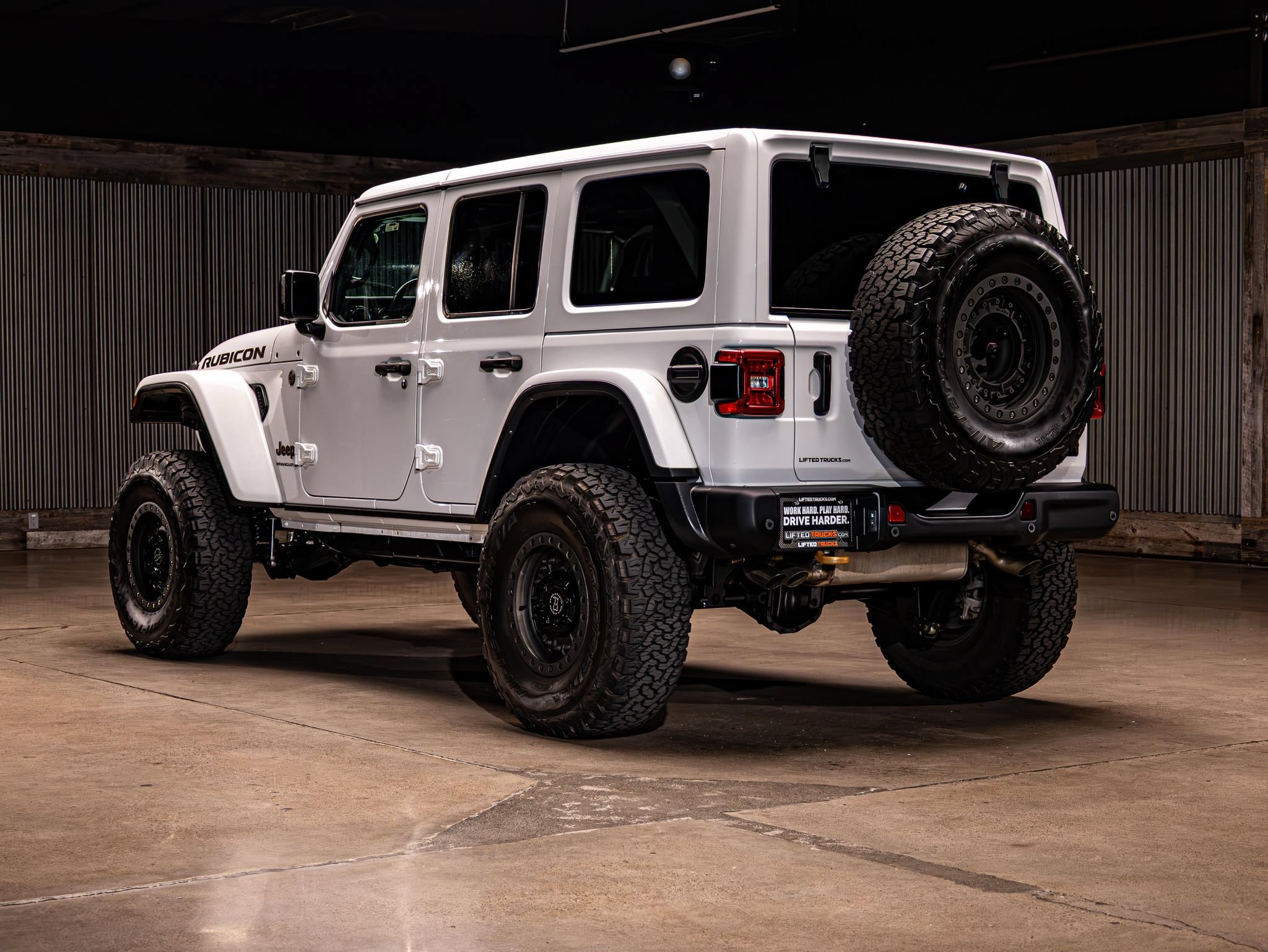 Used 2023 Jeep Wrangler Unlimited Rubicon 392 AWD/4WD image 6