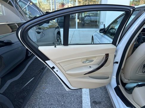 Used 2014 BMW 328i Sedan image 9