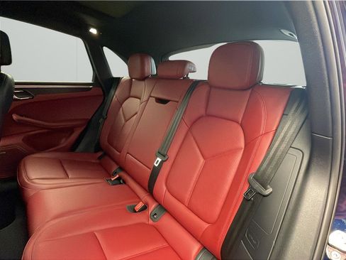 Used 2022 Porsche Macan GTS AWD/4WD image 11