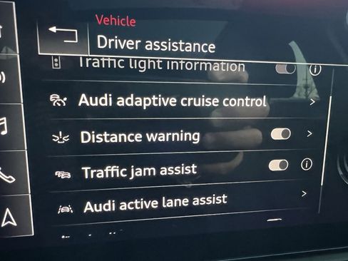 Used 2023 Audi Q5 2.0T Premium Plus w/ Premium Plus Package image 19