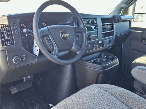 New 2024 Chevrolet Express 3500 w/ Power Convenience Package image 28