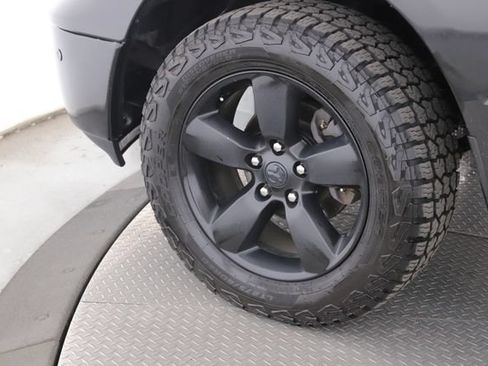 Used 2018 RAM 1500 Big Horn AWD/4WD image 13