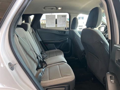 Used 2022 Ford Escape SE w/ Cold Weather Package image 43