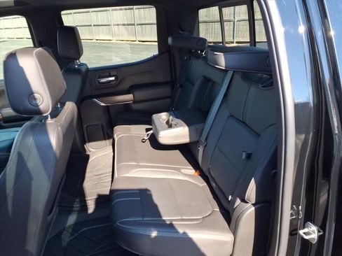 Used 2019 Chevrolet Silverado 1500 High Country w/ High Country Premium Package image 33