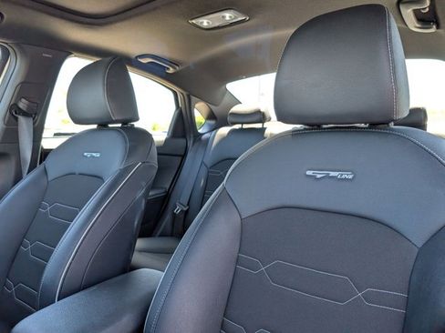 Used 2024 Kia Forte GT-Line w/ GT-Line Premium Package image 18