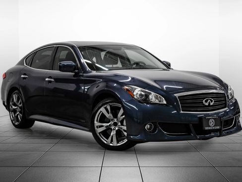 Used 2011 INFINITI M37 w/ Sport Pkg RWD image 7