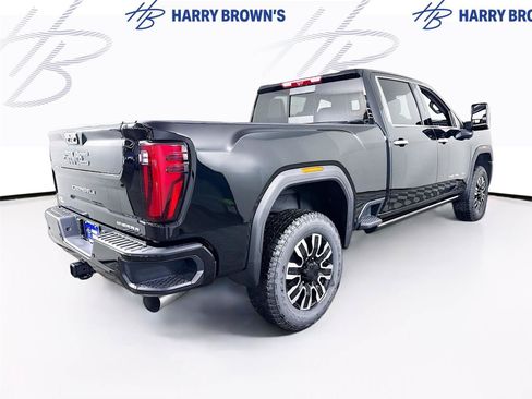New 2026 GMC Sierra 3500 Denali Ultimate AWD/4WD image 33