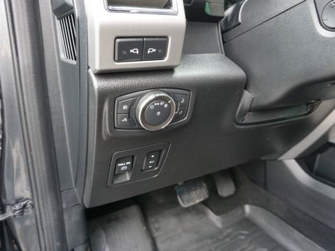 Used 2020 Ford F150 Platinum w/ Equipment Group 701A Luxury AWD/4WD image 12