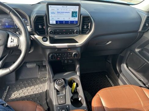 Used 2023 Ford Bronco Sport Heritage Limited image 10