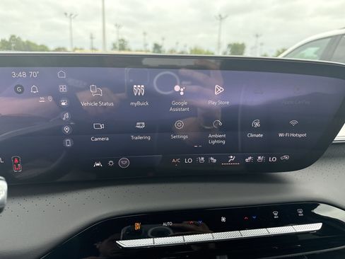 New 2026 Buick Enclave Avenir image 18