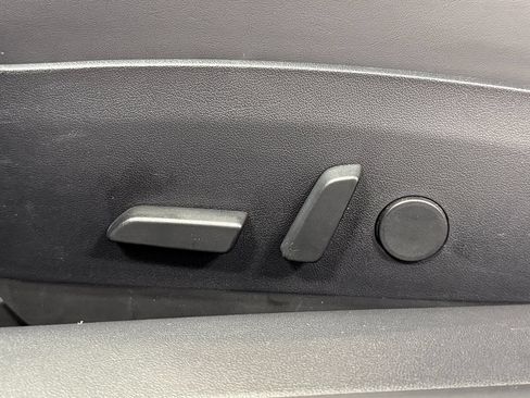 Used 2018 Tesla Model 3 Long Range RWD image 27