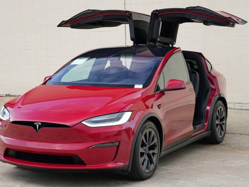 Used 2023 Tesla Model X AWD/4WD image 49
