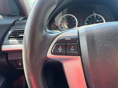 Used 2012 Honda Accord LX image 27