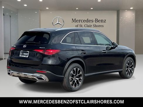 New 2026 Mercedes-Benz GLC 350e 4MATIC image 6