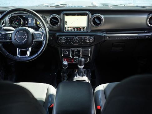 Used 2023 Jeep Wrangler Unlimited Rubicon 4xe w/ Cold Weather Group image 20