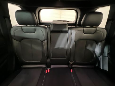 Certified 2023 Jeep Grand Cherokee Altitude AWD/4WD image 25
