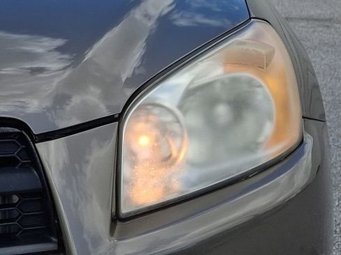 Used 2012 Toyota RAV4 4WD image 11