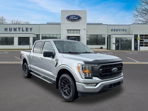 Used 2022 Ford F150 XLT w/ Equipment Group 302A High AWD/4WD image 3