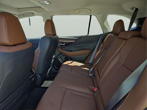 Certified 2023 Subaru Outback Touring AWD/4WD image 10