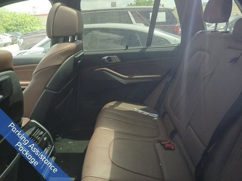Used 2022 BMW X5 sDrive40i w/ Luxury Seating Package RWD image 14