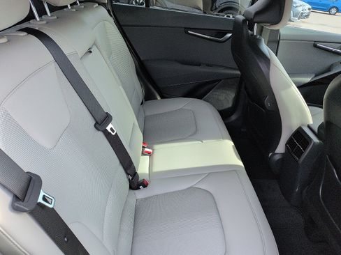 Used 2025 Kia Niro EX image 8