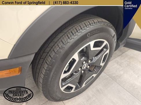 Certified 2024 Ford Bronco Sport Outer Banks w/ Tech Package AWD/4WD image 37