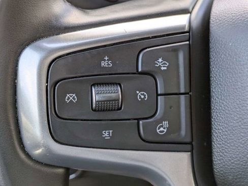 Used 2025 Chevrolet Silverado 1500 LT AWD/4WD image 25