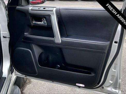 Used 2023 Toyota 4Runner Limited RWD image 29