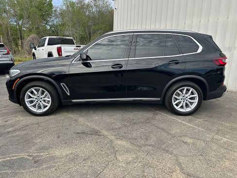 Used 2023 BMW X5 xDrive40i w/ Premium Package AWD/4WD image 9
