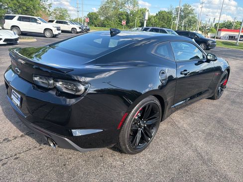 Used 2023 Chevrolet Camaro LT w/ Redline Edition RWD image 5