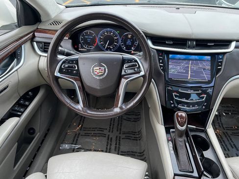Used 2013 Cadillac XTS Platinum AWD/4WD image 32