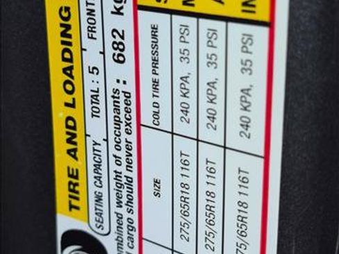 Used 2023 Ford F150 Lariat w/ Max Trailer Tow Package AWD/4WD image 17