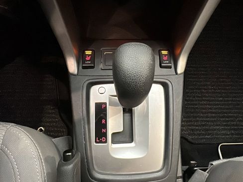 Used 2015 Subaru Forester 2.5i Premium w/ All-Weather Package image 27