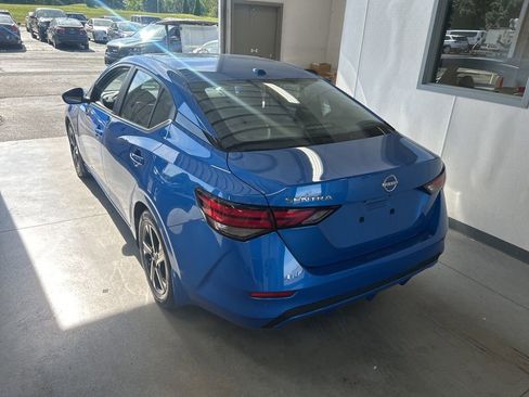 Used 2025 Nissan Sentra SV w/ All-Weather Package FWD image 6