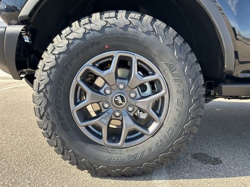 New 2025 Ford Bronco Badlands AWD/4WD image 21