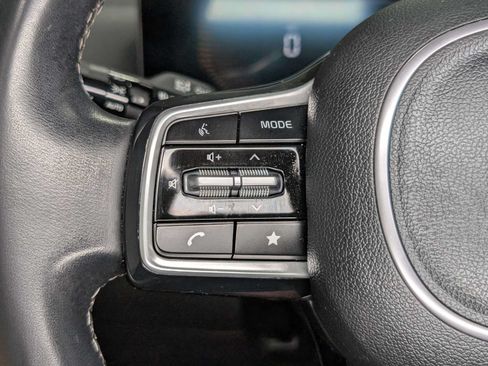 Certified 2025 Kia Sorento X-Line EX AWD/4WD image 39