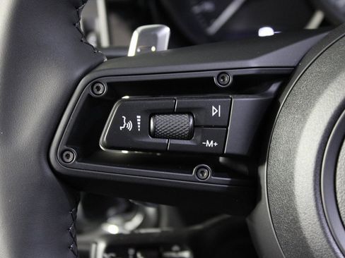 Certified 2026 Porsche Macan S image 23