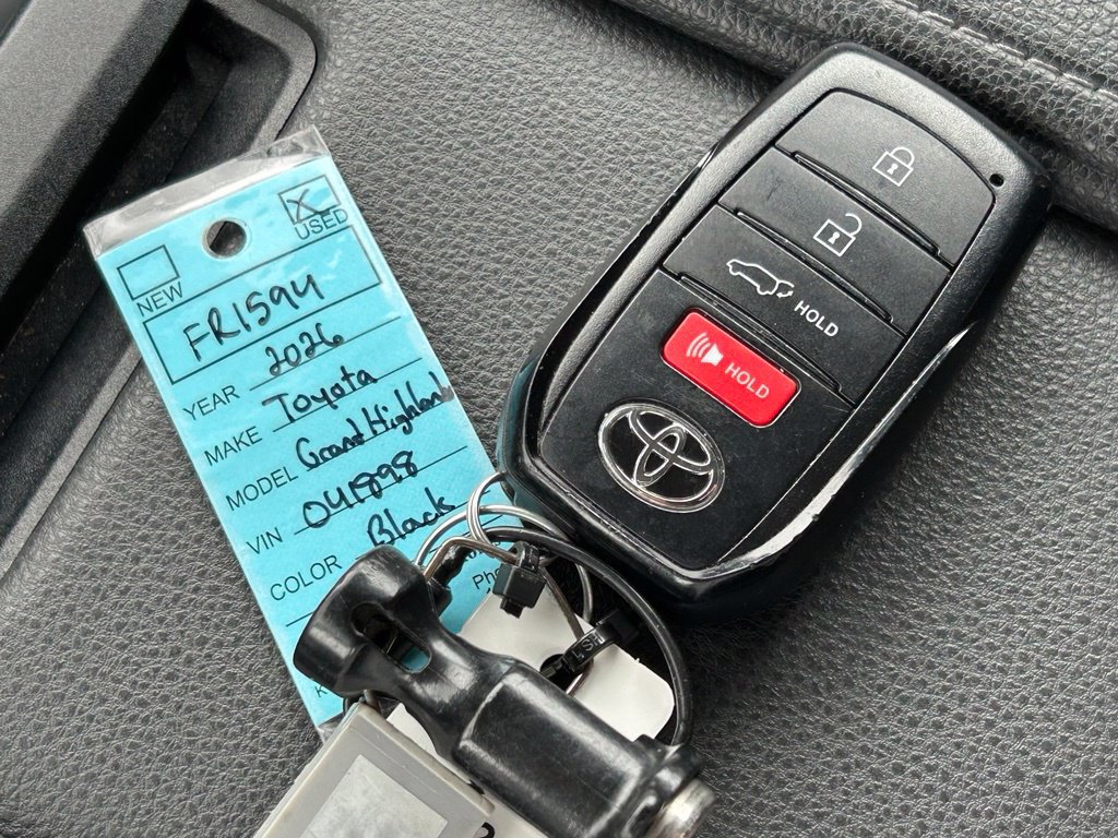 Used 2026 Toyota Grand Highlander FWD image 53
