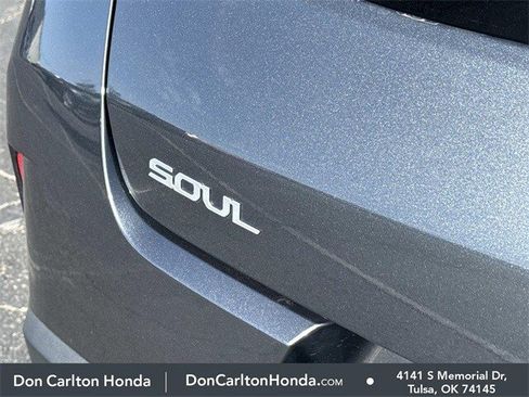 Used 2025 Kia Soul LX image 6