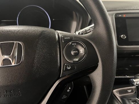 Used 2019 Honda HR-V EX image 26