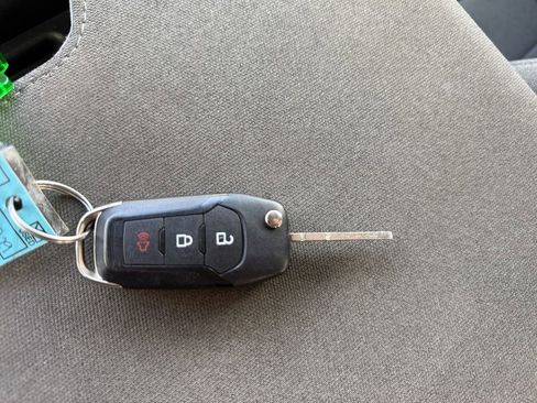 Used 2022 Ford F150 XLT w/ Trailer Tow Package image 27