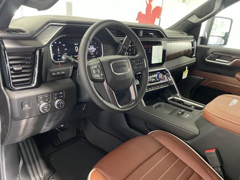 New 2026 GMC Sierra 2500 Denali Ultimate w/ Max Trailering Package AWD/4WD image 15
