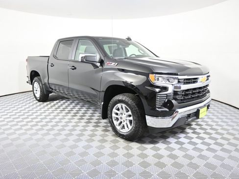 New 2026 Chevrolet Silverado 1500 LT w/ Z71 Off-Road Package image 12