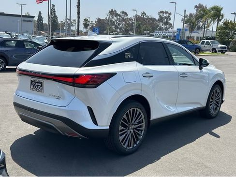 New 2026 Lexus RX 450h AWD image 6