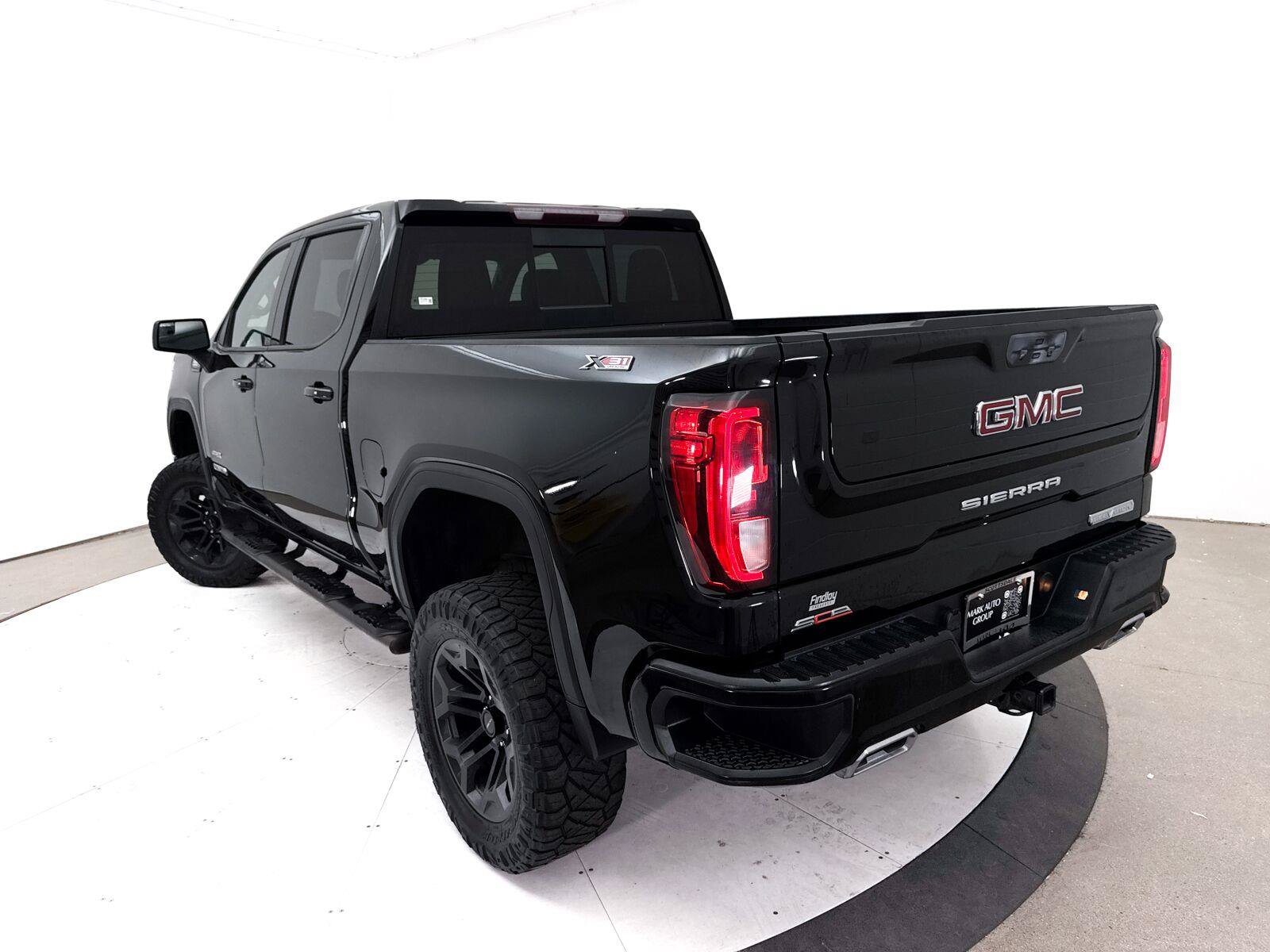 Used 2021 GMC Sierra 1500 Elevation w/ Preferred Package AWD/4WD image 7