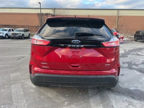 Used 2023 Ford Edge SEL w/ Sport Appearance Package image 6
